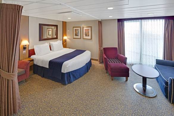 RCI, Serenade of the Seas, Junior Suite Accessible 1.jpeg